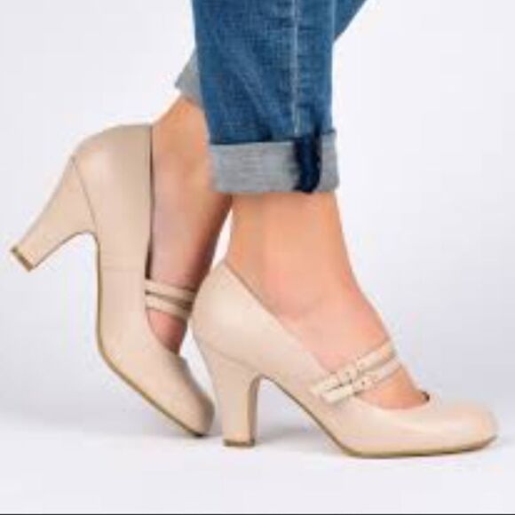 GIANI BERNINI MEMORY FOAM SUEDE ROUND TOE MARY JANE PUMP SHOES - Picture 1 of 16